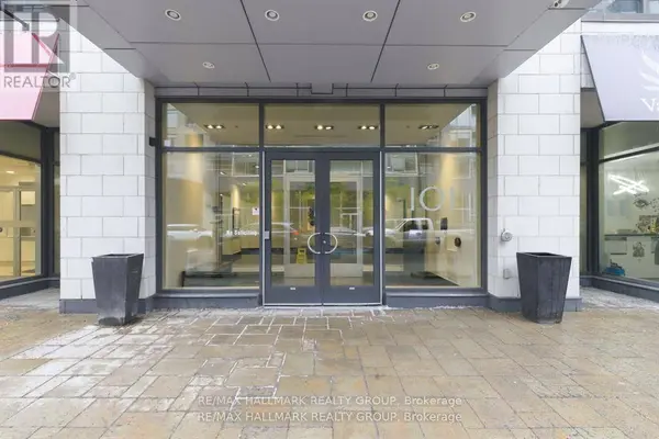 101 Richmond RD #611, Ottawa, ON K1Z0A6