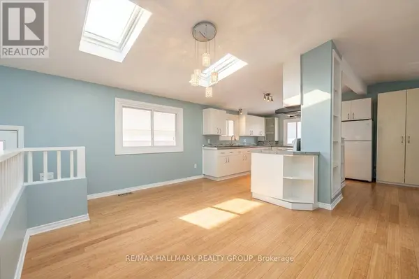 2223 HALIFAX DRIVE, Ottawa, ON K1G2W4