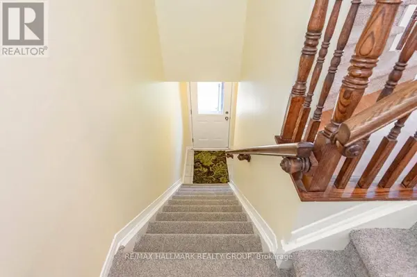 1715 BLOHM DRIVE, Ottawa, ON K1G6N6