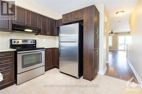 1124 Docteur Corbeil BLVD #5, Clarence-rockland, ON K4K0G9