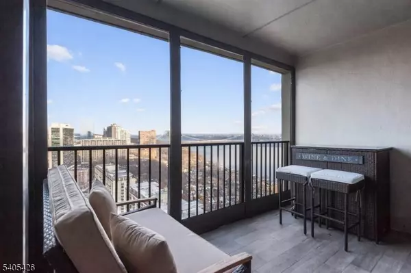 6 Horizon Road #2809, Fort Lee Boro, NJ 07024