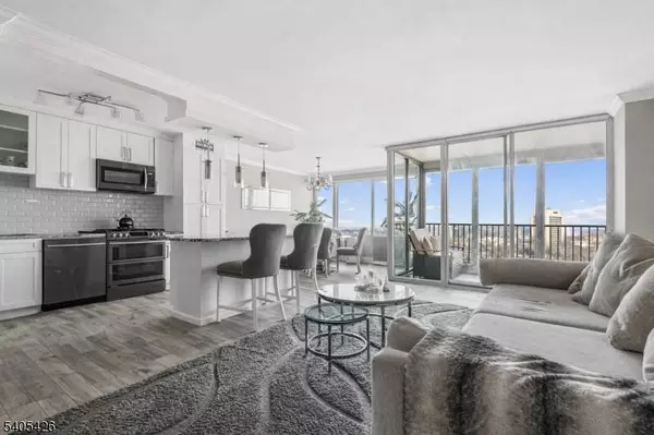 6 Horizon Road #2809, Fort Lee Boro, NJ 07024