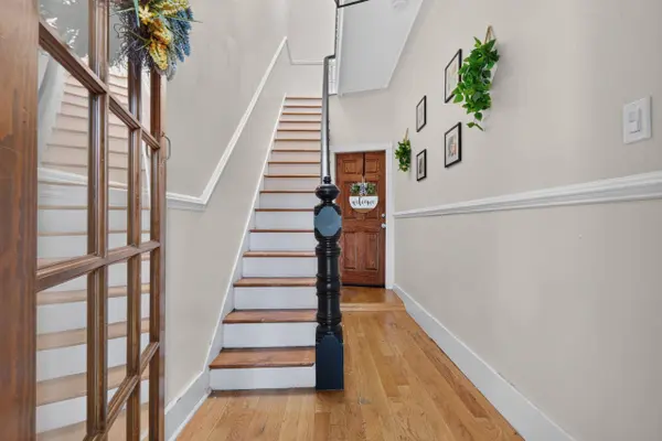 112 WAVERLY ST, Jc Heights, NJ 07306-1007
