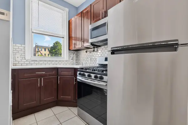112 WAVERLY ST, Jc Heights, NJ 07306-1007