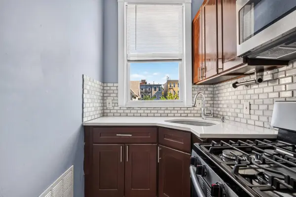 112 WAVERLY ST, Jc Heights, NJ 07306-1007