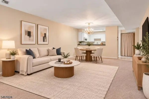 19 Plauderville Ave #208, Garfield City, NJ 07026