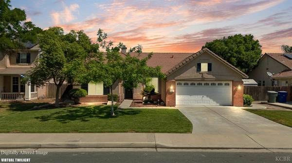 916 W Windsor Drive, Hanford, CA 93230