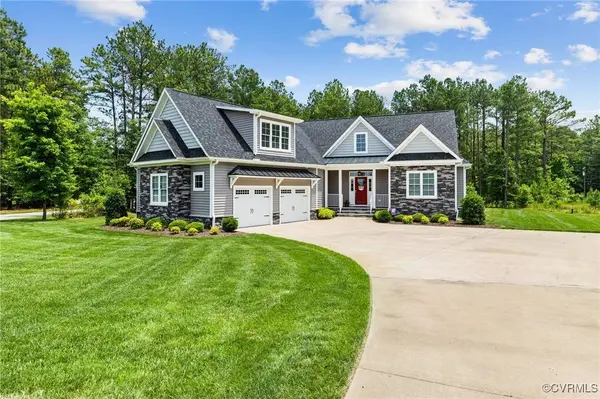 8000 Clancy PL, Chesterfield, VA 23838
