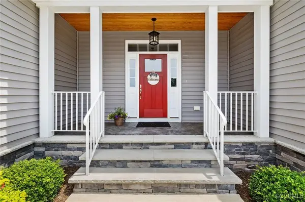 8000 Clancy PL, Chesterfield, VA 23838