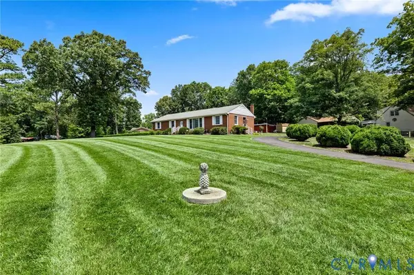 1301 Vickilee RD, Chesterfield, VA 23236
