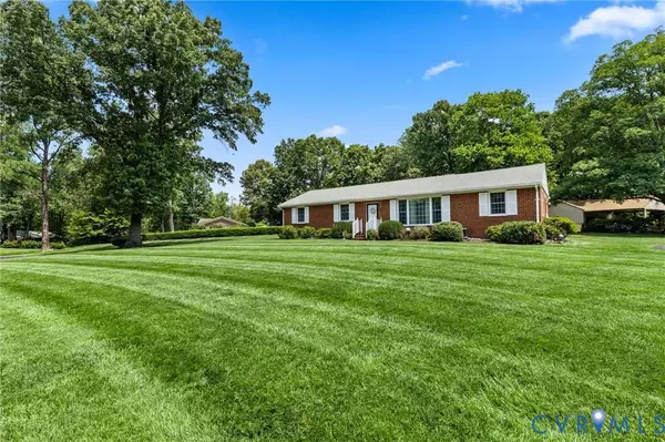 1301 Vickilee RD, Chesterfield, VA 23236
