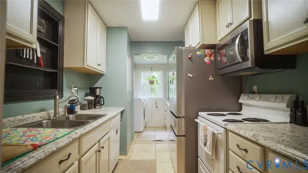 13500 Ladyslipper LN, Montpelier, VA 23192