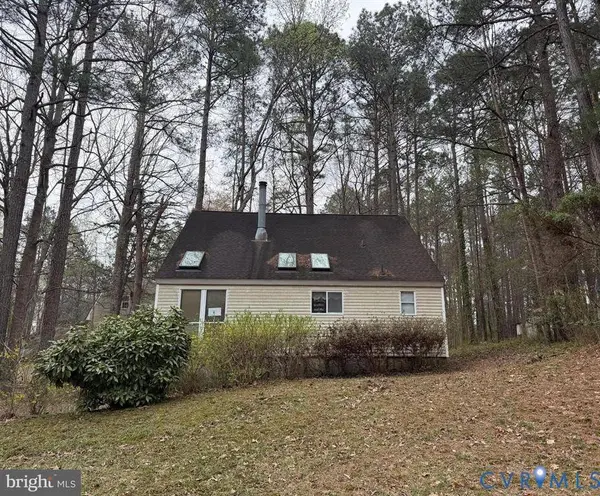 2730 McManaway DR, Midlothian, VA 23112
