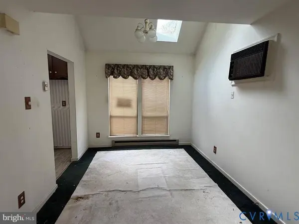 2730 McManaway DR, Midlothian, VA 23112