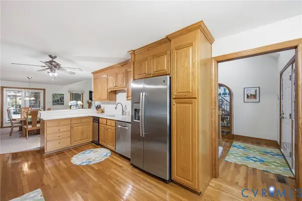 4418 Oxbridge RD, North Chesterfield, VA 23236