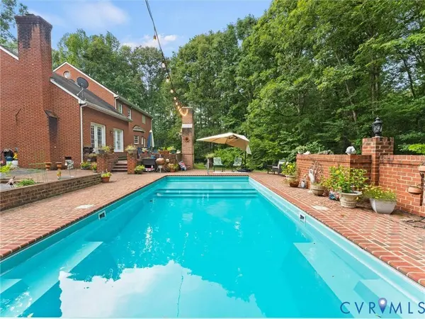 18394 Taylors Creek RD, Montpelier, VA 23192