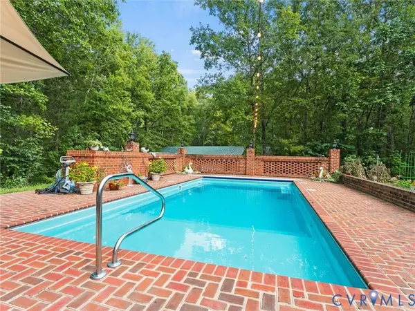 18394 Taylors Creek RD, Montpelier, VA 23192