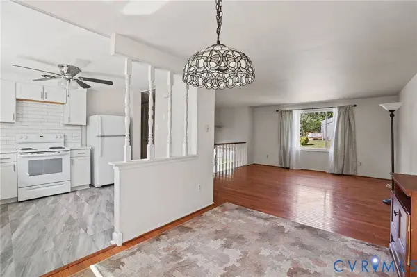 549 Vantage PL, North Chesterfield, VA 23236