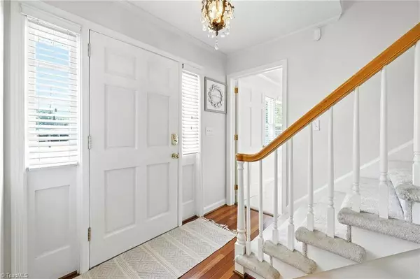 5111 Queensway RD, Winston-salem, NC 27127