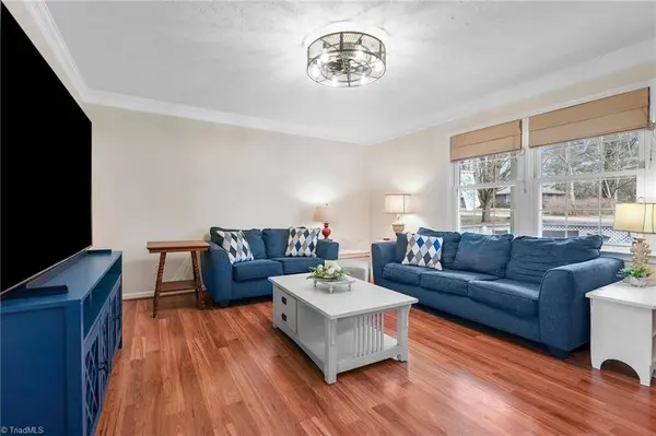 110 Summerglen DR, Lewisville, NC 27023