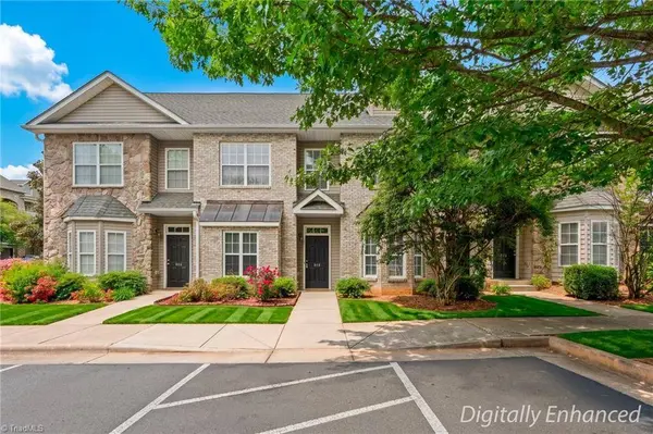 908 Windcastle LN, Winston-salem, NC 27105