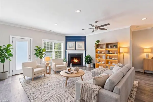 78 Robinhood CIR, Winston-salem, NC 27106