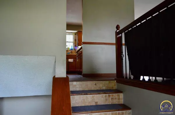 3848 SE 23rd TER, Topeka, KS 66605