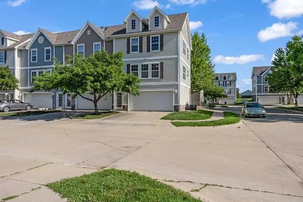 3018 SW Arlan Lane, Ankeny, IA 50023