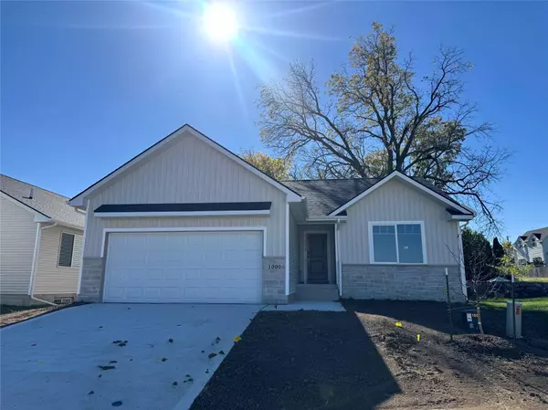 1000 Commons Court, Carlisle, IA 50047