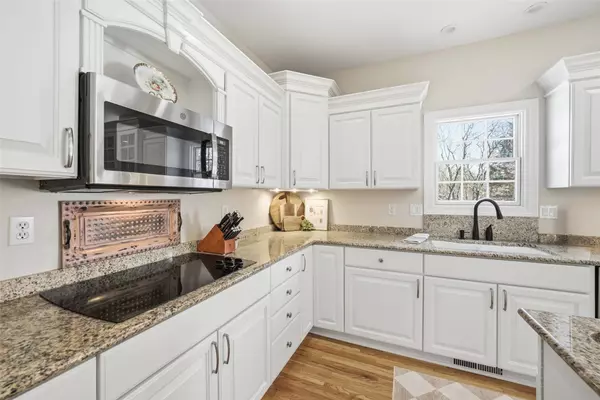 709 NE Georgetown Court, Ankeny, IA 50021