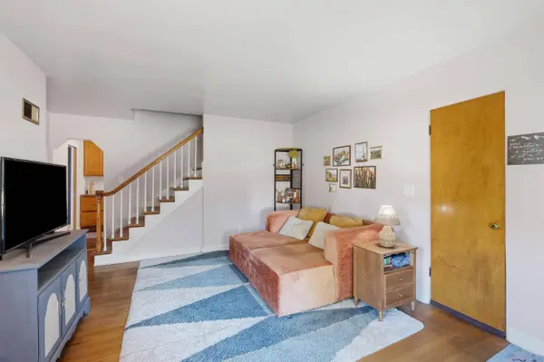 1942 Vahlen Street, Madison, WI 53704
