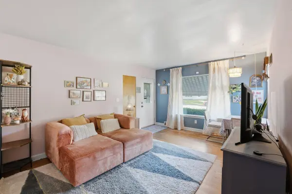 1942 Vahlen Street, Madison, WI 53704