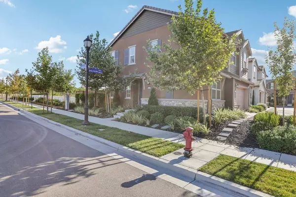 1403 S Tradition ST, Mountain House, CA 95391