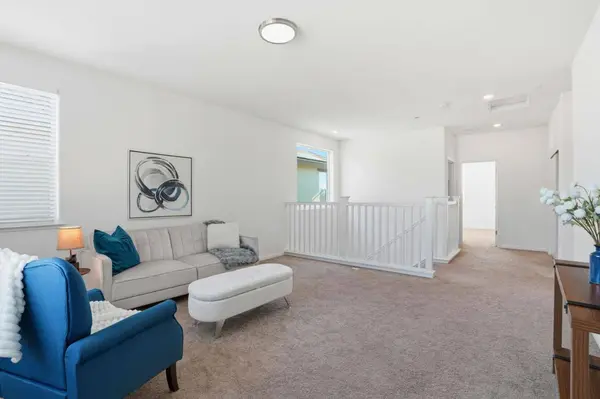 2733 Penrose LN, Lathrop, CA 95330