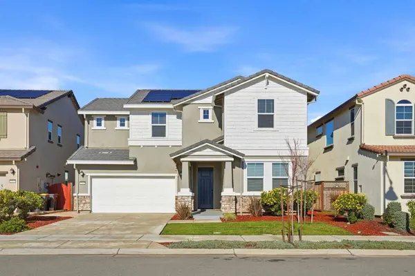 2733 Penrose LN, Lathrop, CA 95330