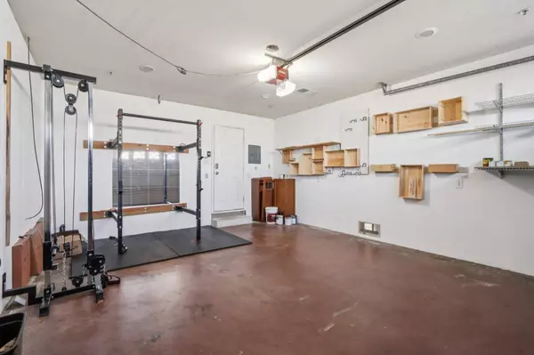 24927 2nd ST, Hayward, CA 94541