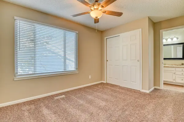 4561 Bramble LN, Colorado Springs, CO 80925