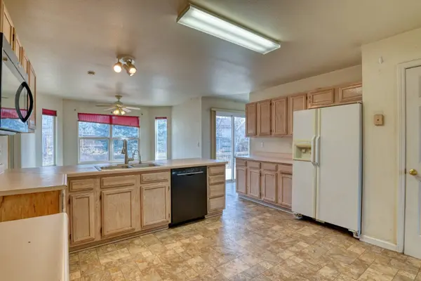 5205 Harrington DR, Colorado Springs, CO 80911