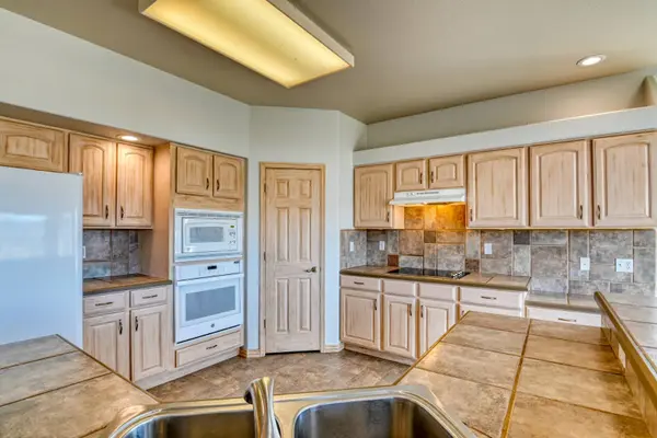 12336 Stanley Canyon RD, Colorado Springs, CO 80921