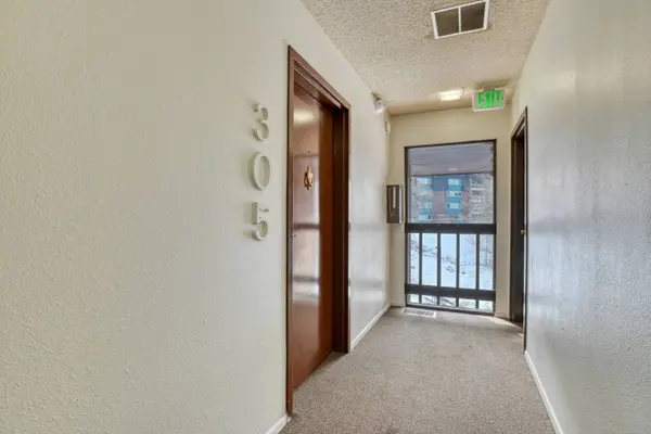935 Saturn DR #305, Colorado Springs, CO 80905