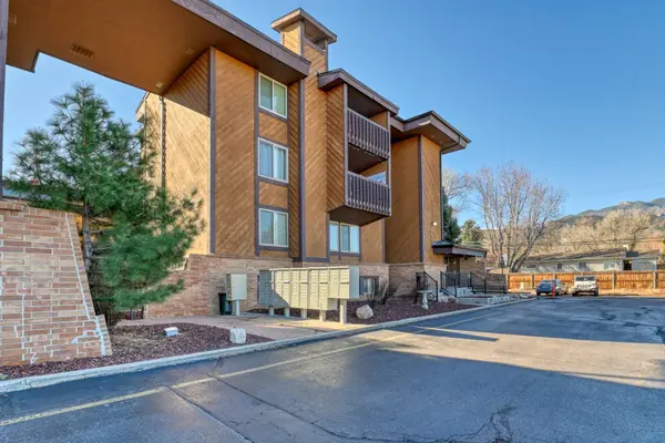 935 Saturn DR #305, Colorado Springs, CO 80905