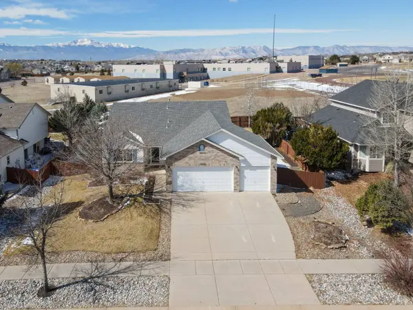 6028 Chivalry DR, Colorado Springs, CO 80923