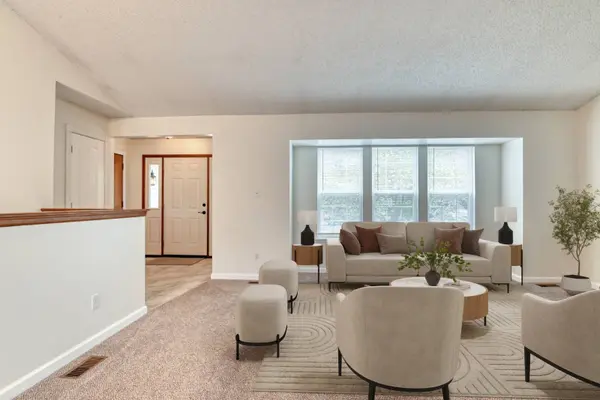 6815 Meadowwood PL, Colorado Springs, CO 80918