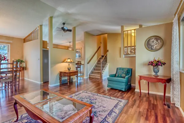 1707 Robidoux CR, Colorado Springs, CO 80915