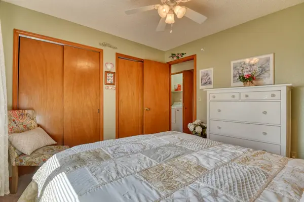 8611 Chancellor DR, Colorado Springs, CO 80920