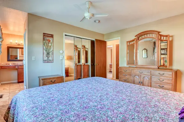 1707 Robidoux CR, Colorado Springs, CO 80915