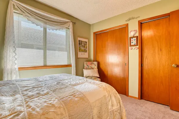 8611 Chancellor DR, Colorado Springs, CO 80920