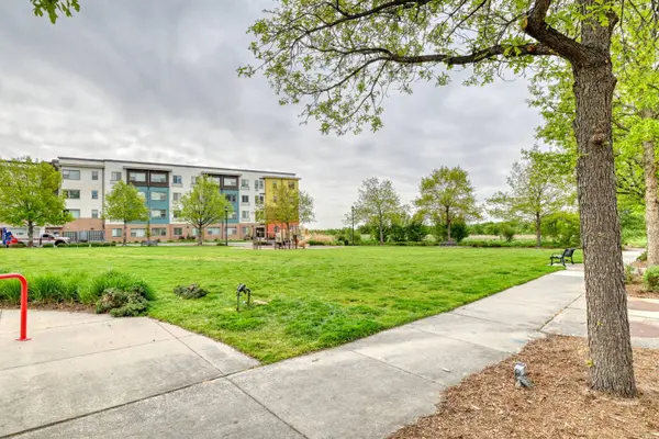275 E Fountain BL, Colorado Springs, CO 80903