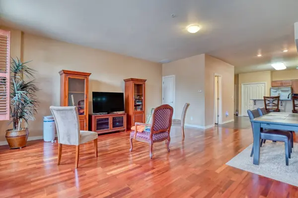 275 E Fountain BL, Colorado Springs, CO 80903