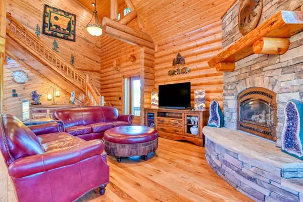 9010 Beulah Highlands RD, Beulah, CO 81023